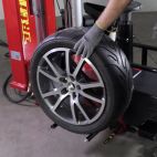 Corghi AM5000 Artigilo 5000 Touchless Electric Tire Changer with BPT Helper Assist Arm