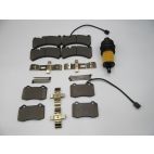 Maserati Ghibli Quattroporte front & rear brake pads + oil filter #592