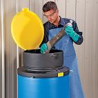 PIG® Open-Head Poly Drum Lid