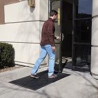 PIG® Outdoor Entryway Scraper Mat